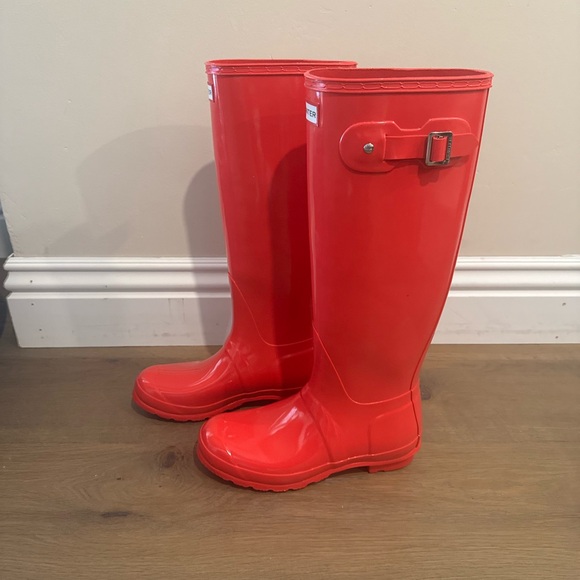 Hunter Shoes - Hunter Tall Bright Red Rain Boots
